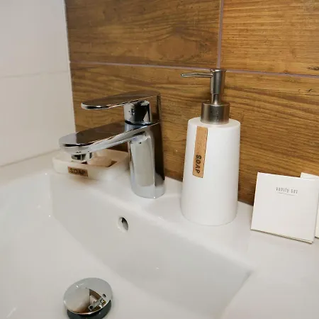 Apartmánový Dům 13 Rodinný Appartamento