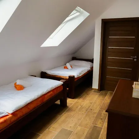 Apartmanovy Dum 13 Rodinny Apartment *