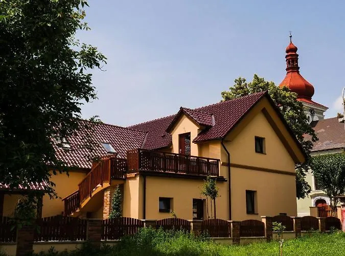 Apartmanovy Dum 13 Rodinny * Seč
